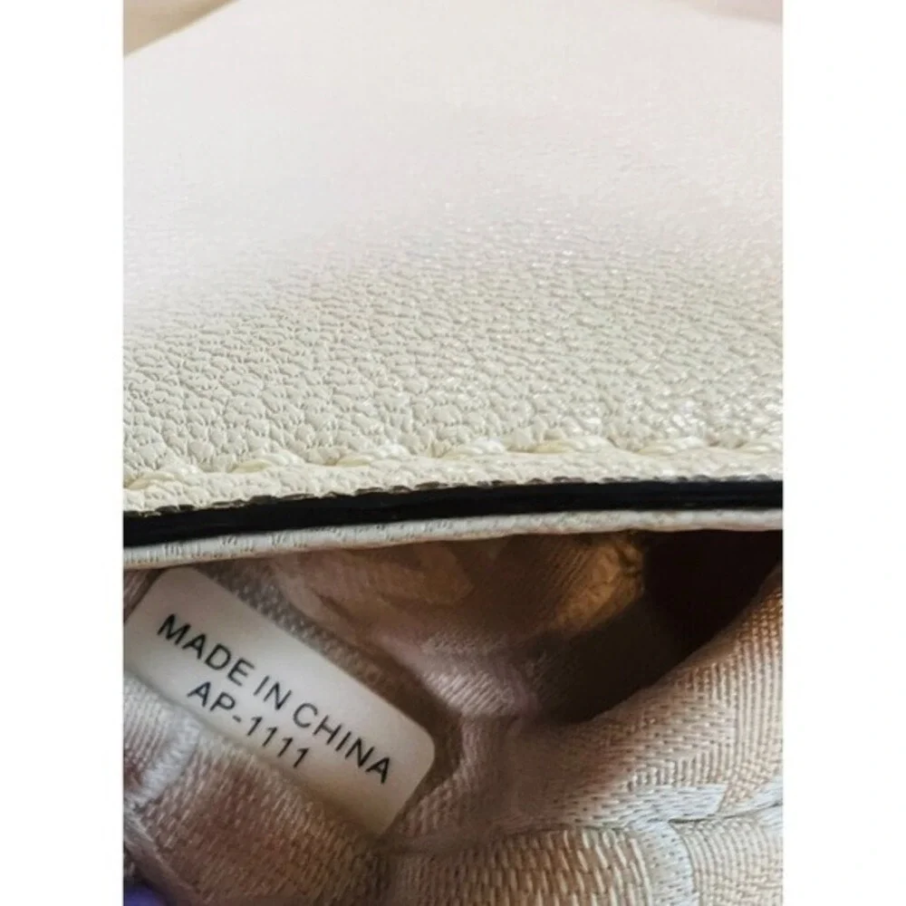 Michael Kors Hamilton Vanilla Leather Tote Shoulder Bag Purse Snap Close - Picture 11 of 16